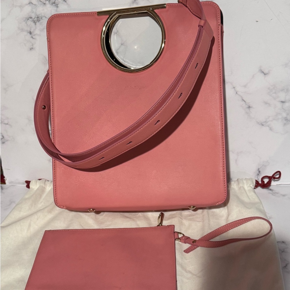 Ferragamo Pink Vela Handbag Tote with  logo handle and shoulder strap and pouch